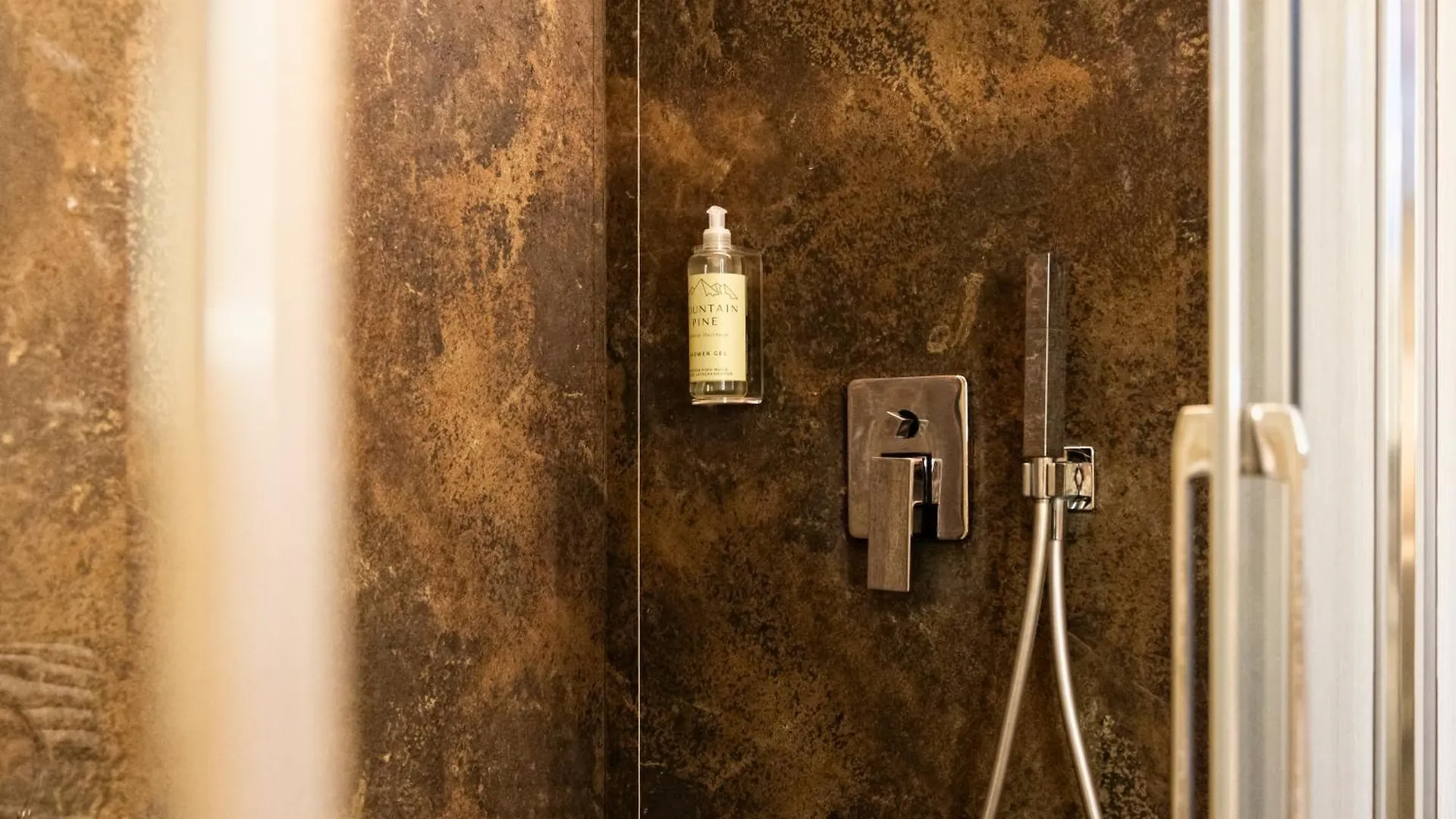 Domus Mea Suites Costermano Penzion