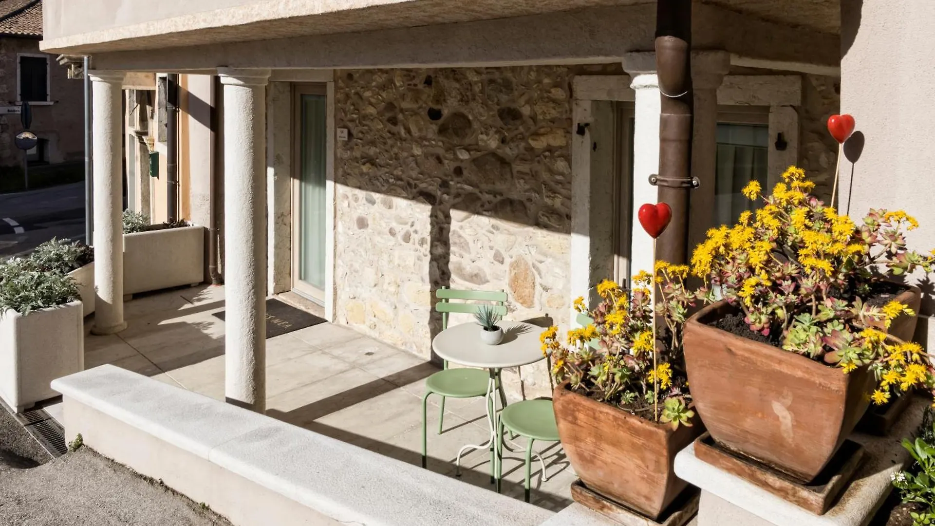 Domus Mea Suites Costermano