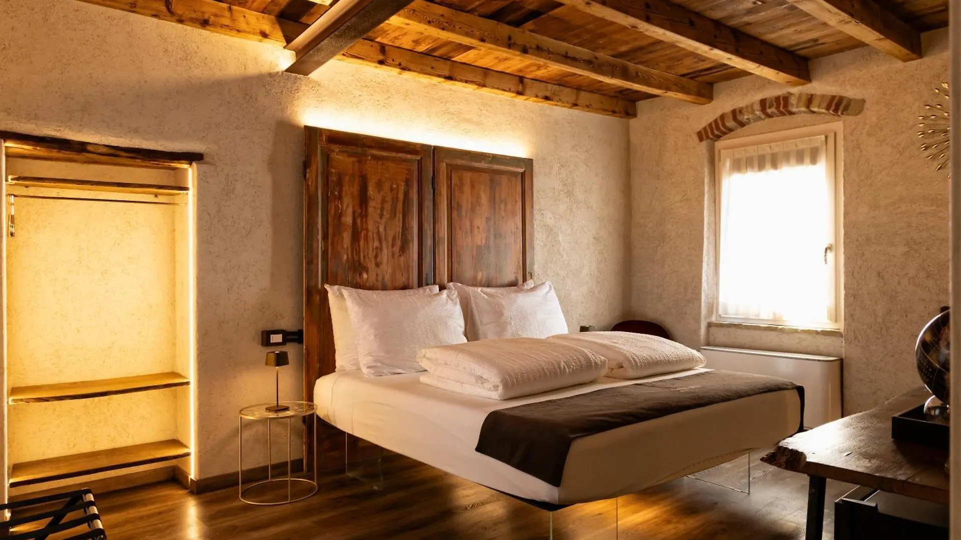 Guest house Domus Mea Suites Costermano